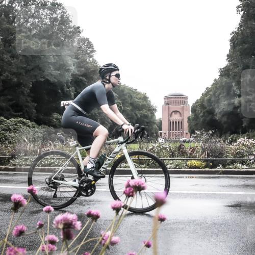 13.09.2026 - Stadtparktriathlon H.Heesch http://msf.ph/oto/10290112 13.09.2026 13:00:07 Radfahren 1117, 1160, 1203, 1221, 1357, 1412 meine-sportfotos.de