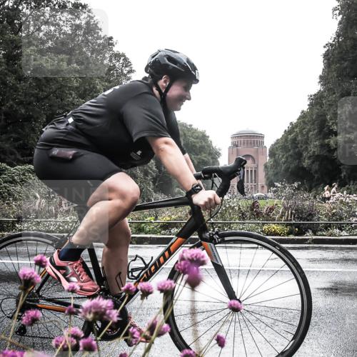 13.09.2026 - Stadtparktriathlon H.Heesch http://msf.ph/oto/10290116 13.09.2026 11:51:25 Radfahren 722, 796, 812, 823, 853, 886, 1800 meine-sportfotos.de