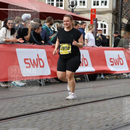 13.09.2026 - 21. swb-Marathon Bremen Strokosch-Dieckow http://msf.ph/oto/10290123 13.09.2026 11:15:17 Ziel 10271, 10325, 10557, 10605, 10752, 10776, 10805, 11085, 11288, 11645, 11673, 11694, 11810, 11876, 11974, 12110, 12191, 12193, 12333, 10606, 11424 meine-sportfotos.de