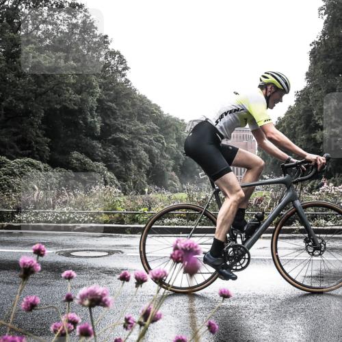 13.09.2026 - Stadtparktriathlon H.Heesch http://msf.ph/oto/10290137 13.09.2026 11:51:33 Radfahren 728, 864 meine-sportfotos.de