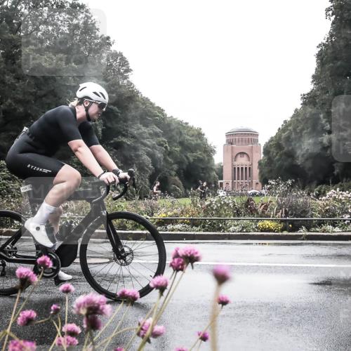 13.09.2026 - Stadtparktriathlon H.Heesch http://msf.ph/oto/10290155 13.09.2026 13:00:19 Radfahren 1080, 1243, 1288, 1290, 1307, 1330, 1350 meine-sportfotos.de