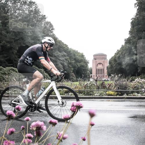 13.09.2026 - Stadtparktriathlon H.Heesch http://msf.ph/oto/10290161 13.09.2026 13:00:21 Radfahren 1080, 1243, 1288, 1290, 1307, 1330, 1350 meine-sportfotos.de
