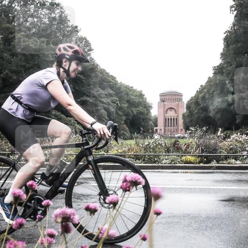 13.09.2026 - Stadtparktriathlon H.Heesch http://msf.ph/oto/10290165 13.09.2026 13:00:22 Radfahren 1080, 1290, 1307, 1330, 1350 meine-sportfotos.de