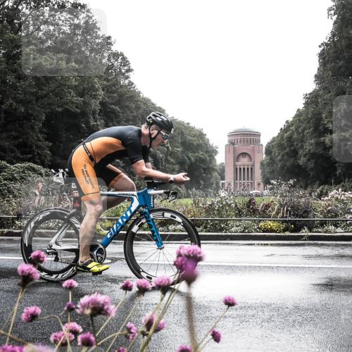 13.09.2026 - Stadtparktriathlon H.Heesch http://msf.ph/oto/10290177 13.09.2026 11:52:00 Radfahren 713, 830, 877, 903 meine-sportfotos.de