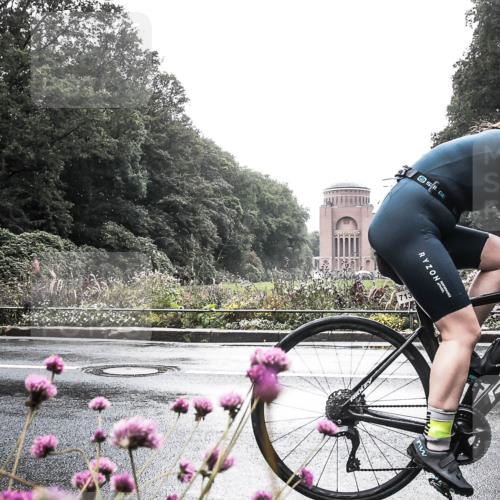 13.09.2026 - Stadtparktriathlon H.Heesch http://msf.ph/oto/10290183 13.09.2026 11:52:01 Radfahren 713, 877, 902, 903 meine-sportfotos.de