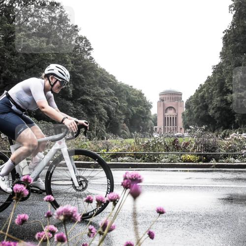 13.09.2026 - Stadtparktriathlon H.Heesch http://msf.ph/oto/10290204 13.09.2026 11:52:27 Radfahren 716, 806, 928 meine-sportfotos.de