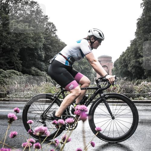 13.09.2026 - Stadtparktriathlon H.Heesch http://msf.ph/oto/10290207 13.09.2026 11:52:28 Radfahren 716, 806, 928 meine-sportfotos.de