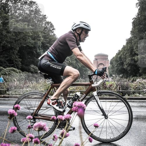 13.09.2026 - Stadtparktriathlon H.Heesch http://msf.ph/oto/10290214 13.09.2026 11:52:30 Radfahren 716, 806, 928 meine-sportfotos.de