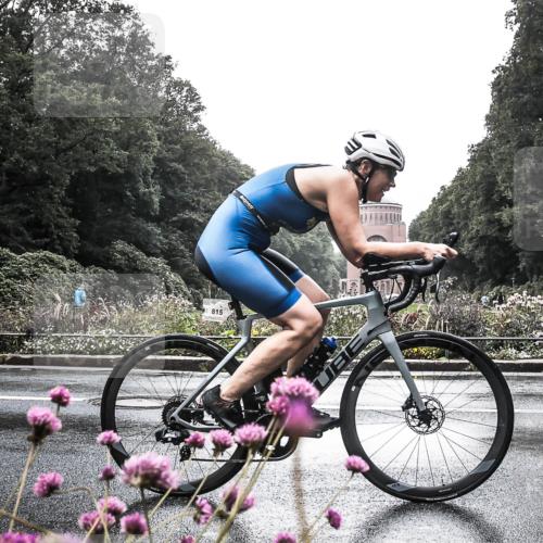 13.09.2026 - Stadtparktriathlon H.Heesch http://msf.ph/oto/10290228 13.09.2026 11:52:37 Radfahren 815, 841 meine-sportfotos.de