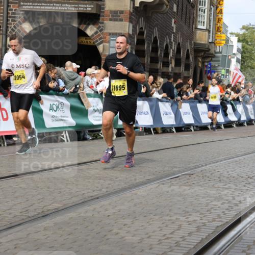 13.09.2026 - 21. swb-Marathon Bremen Strokosch-Dieckow http://msf.ph/oto/10290239 13.09.2026 10:45:28 Ziel 10096, 10143, 10214, 10735, 10866, 11020, 11396, 11695, 13591, 10352, 10464, 10536, 10541, 10583, 10987, 11063, 11088, 11209, 11559, 11749, 11845, 12087, 12290, 12355, 13532, 13628 meine-sportfotos.de
