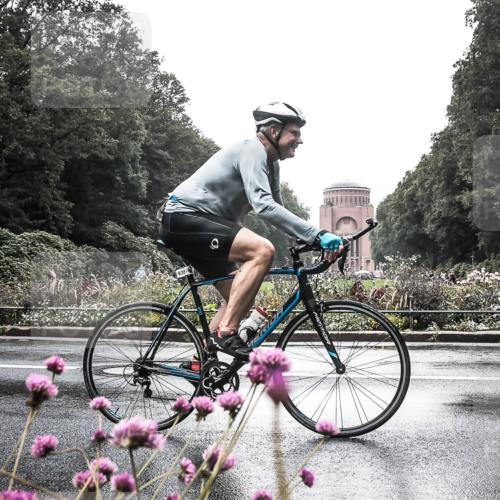 13.09.2026 - Stadtparktriathlon H.Heesch http://msf.ph/oto/10290248 13.09.2026 11:52:45 Radfahren 709, 721, 729, 747, 756, 760, 861, 938 meine-sportfotos.de