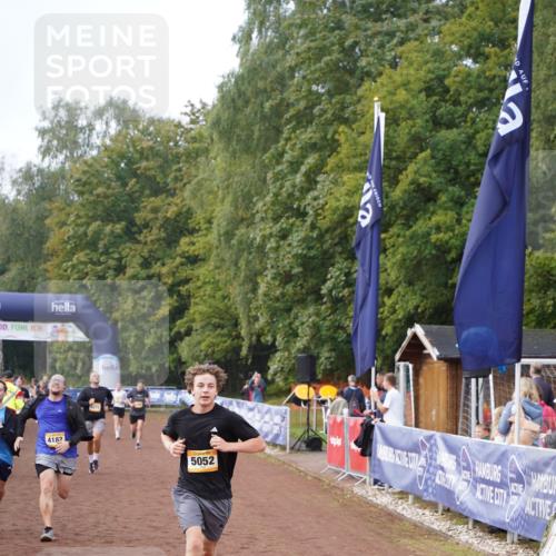13.09.2026 - Airport Race Dennis Weichert http://msf.ph/oto/10290269 13.09.2026 10:31:36 Ziel 4182, 5052, 5093, 5097, 5109, 5275, 5383 meine-sportfotos.de