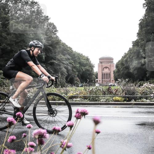 13.09.2026 - Stadtparktriathlon H.Heesch http://msf.ph/oto/10290340 13.09.2026 13:01:32 Radfahren 1254, 1293, 1308, 1384 meine-sportfotos.de