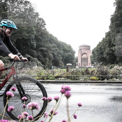 13.09.2026 - Stadtparktriathlon H.Heesch http://msf.ph/oto/10290346 13.09.2026 11:53:28 Radfahren 769, 795, 834, 915 meine-sportfotos.de