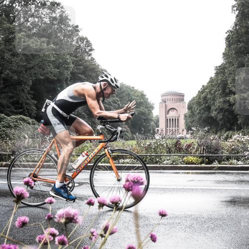 13.09.2026 - Stadtparktriathlon H.Heesch http://msf.ph/oto/10290380 13.09.2026 11:53:37 Radfahren 819, 917 meine-sportfotos.de