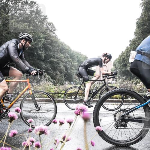 13.09.2026 - Stadtparktriathlon H.Heesch http://msf.ph/oto/10290401 13.09.2026 11:53:47 Radfahren 817, 828, 838, 870, 874, 880, 907 meine-sportfotos.de