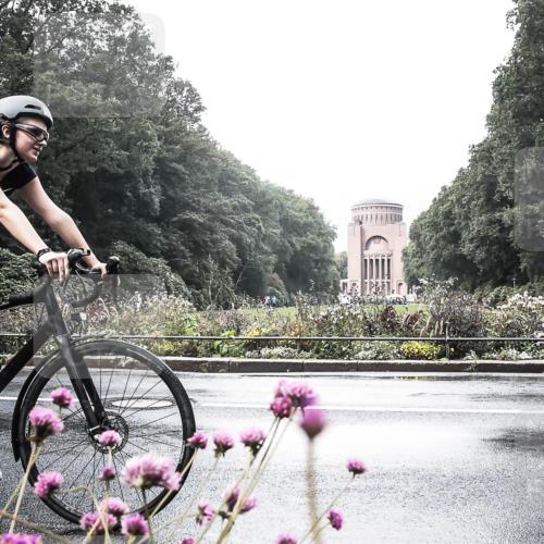 13.09.2026 - Stadtparktriathlon H.Heesch http://msf.ph/oto/10290427 13.09.2026 11:54:00 Radfahren 762, 785, 835, 945 meine-sportfotos.de