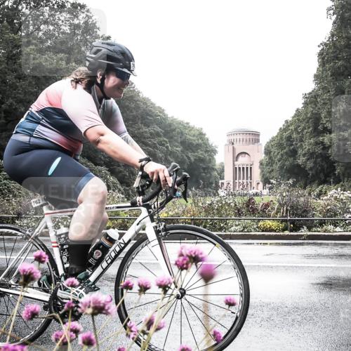 13.09.2026 - Stadtparktriathlon H.Heesch http://msf.ph/oto/10290444 13.09.2026 11:54:04 Radfahren 762, 835, 871, 945 meine-sportfotos.de