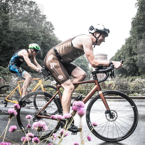 13.09.2026 - Stadtparktriathlon H.Heesch http://msf.ph/oto/10290464 13.09.2026 11:54:11 Radfahren 759, 882, 926 meine-sportfotos.de