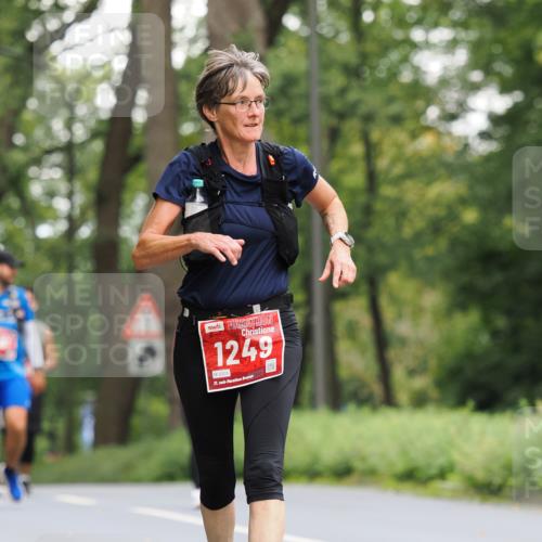 13.09.2026 - 21. swb-Marathon Bremen TobiasT http://msf.ph/oto/10290509 13.09.2026 12:31:22 Laufen 1249, 0205, 21, 26 meine-sportfotos.de