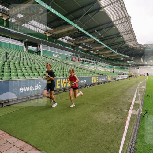 13.09.2026 - 21. swb-Marathon Bremen Michael Burmester http://msf.ph/oto/10290519 13.09.2026 10:18:03 Laufen im Stadion 12457, 12458, 13504, 13510, 13517, 13522, 13533, 13536, 13542, 13543, 13554, 13561, 13564, 13569, 13571, 13572, 13573, 13576, 13579, 13582, 13602, 13603, 13604, 13618, 13623, 13630, 13632, 13638, 13639, 13643, 13525 meine-sportfotos.de