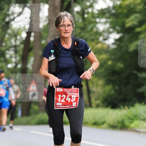 13.09.2026 - 21. swb-Marathon Bremen TobiasT http://msf.ph/oto/10290543 13.09.2026 12:31:23 Laufen 1447, 1249, 0205, 21, 026 meine-sportfotos.de