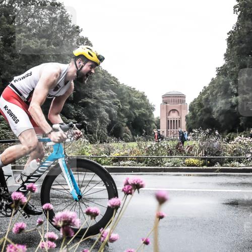 13.09.2026 - Stadtparktriathlon H.Heesch http://msf.ph/oto/10290560 13.09.2026 13:02:42 Radfahren 1193, 1235 meine-sportfotos.de