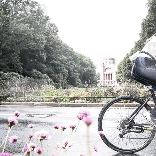 13.09.2026 - Stadtparktriathlon H.Heesch http://msf.ph/oto/10290590 13.09.2026 11:55:02 Radfahren 733, 754, 891, 897, 1017 meine-sportfotos.de