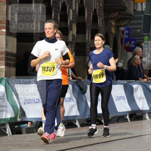 13.09.2026 - 21. swb-Marathon Bremen Strokosch-Dieckow http://msf.ph/oto/10290608 13.09.2026 11:15:55 Ziel 10572, 11504, 12137, 10474, 10665, 11081, 11139, 11217, 11549, 11613, 11768, 12046, 12151, 12306 meine-sportfotos.de