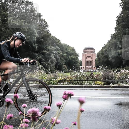 13.09.2026 - Stadtparktriathlon H.Heesch http://msf.ph/oto/10290618 13.09.2026 13:03:24 Radfahren 1078, 1250, 1348 meine-sportfotos.de