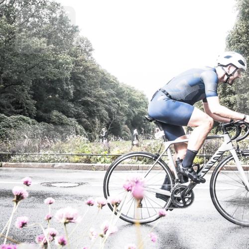 13.09.2026 - Stadtparktriathlon H.Heesch http://msf.ph/oto/10290659 13.09.2026 11:55:29 Radfahren 831, 867, 925 meine-sportfotos.de