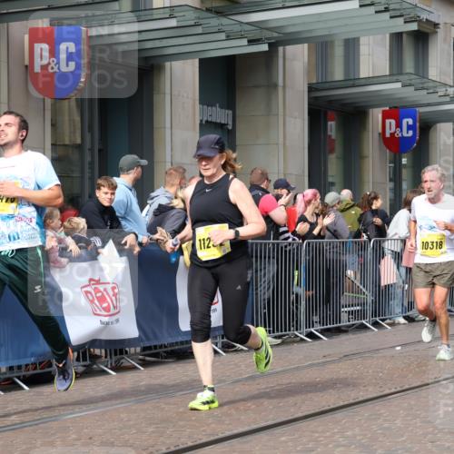 13.09.2026 - 21. swb-Marathon Bremen Strokosch-Dieckow http://msf.ph/oto/10290677 13.09.2026 10:45:22 Ziel 10318, 10352, 10464, 10536, 10541, 10583, 10987, 11015, 11063, 11088, 11209, 11232, 11279, 11559, 11749, 11762, 11845, 12033, 12069, 12087, 12290, 12355, 13532, 13595, 13628, 10096, 10143, 10214, 10318, 10398, 10866, 11020, 11396, 11478, 11695, 11835, 12054, 12475, 12534, 13591 meine-sportfotos.de