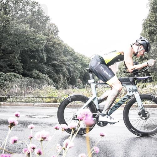 13.09.2026 - Stadtparktriathlon H.Heesch http://msf.ph/oto/10290678 13.09.2026 11:55:46 Radfahren 786, 862, 873, 932 meine-sportfotos.de