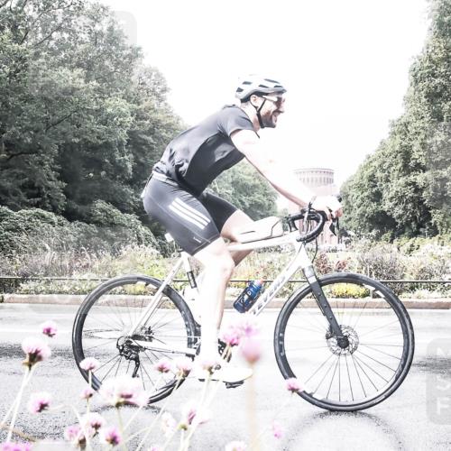 13.09.2026 - Stadtparktriathlon H.Heesch http://msf.ph/oto/10290700 13.09.2026 11:55:57 Radfahren 739, 865 meine-sportfotos.de