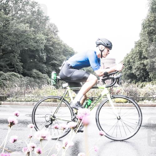 13.09.2026 - Stadtparktriathlon H.Heesch http://msf.ph/oto/10290722 13.09.2026 11:56:07 Radfahren 745, 857, 927, 965 meine-sportfotos.de