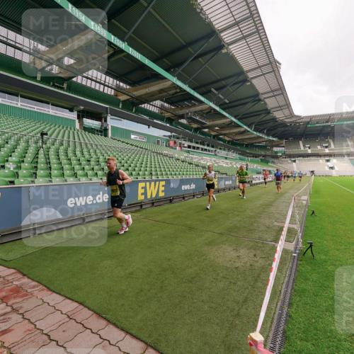 13.09.2026 - 21. swb-Marathon Bremen Michael Burmester http://msf.ph/oto/10290736 13.09.2026 10:19:51 Laufen im Stadion 10261, 10262, 10366, 10475, 10818, 10994, 11067, 11068, 11176, 11197, 11418, 11481, 11512, 11652, 12324, 12358, 12413, 12540, 13505, 13530, 13533, 13534, 13536, 13540, 13541, 13550, 13558, 13560, 13564, 13573, 13581, 13583, 13588, 13590, 13599, 13601, 13605, 13610, 13618, 13619, 13622, 13632, 13633, 13637, 13638, 13639, 10597, 12272, 13501, 13510, 13515, 13517, 13525, 13542, 13547, 13567, 13579, 13623, 13627, 13635 meine-sportfotos.de