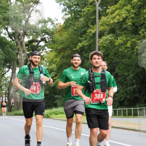13.09.2026 - 21. swb-Marathon Bremen TobiasT http://msf.ph/oto/10290757 13.09.2026 12:32:20 Laufen 1184, 31, 308 meine-sportfotos.de