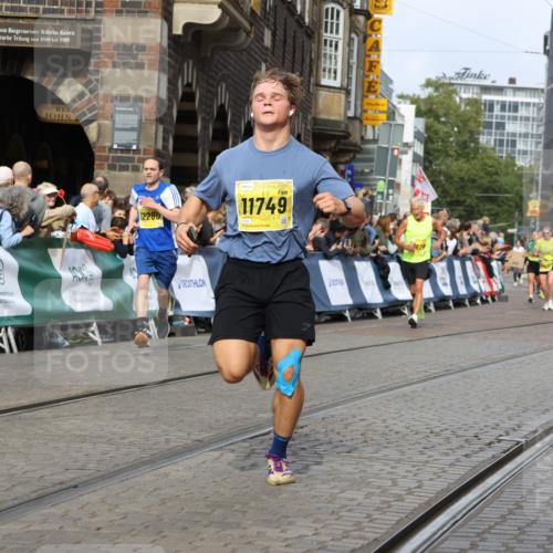 13.09.2026 - 21. swb-Marathon Bremen Strokosch-Dieckow http://msf.ph/oto/10290787 13.09.2026 10:45:42 Ziel 10143, 10318, 10352, 10398, 10536, 10866, 11020, 11088, 11209, 11232, 11396, 11478, 11695, 11749, 11835, 12054, 12475, 12534, 10436, 10987, 11015, 11279, 11762, 12033, 12069, 12556, 12557, 13595 meine-sportfotos.de
