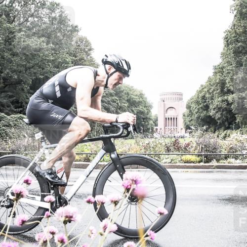 13.09.2026 - Stadtparktriathlon H.Heesch http://msf.ph/oto/10290833 13.09.2026 11:56:51 Radfahren 952, 1053 meine-sportfotos.de