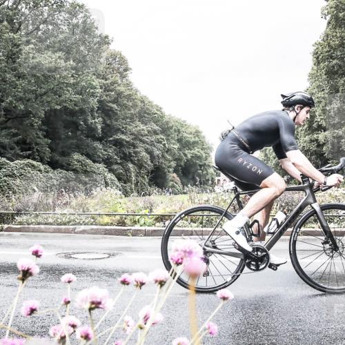 13.09.2026 - Stadtparktriathlon H.Heesch http://msf.ph/oto/10290919 13.09.2026 11:57:30 Radfahren 743, 748, 787, 833, 836, 884, 924, 1036 meine-sportfotos.de