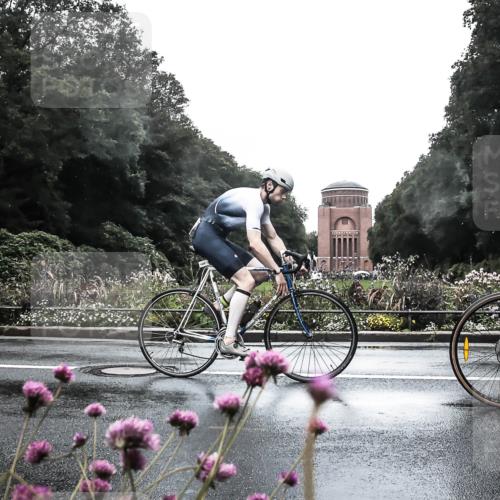 13.09.2026 - Stadtparktriathlon H.Heesch http://msf.ph/oto/10290921 13.09.2026 13:05:06 Radfahren 1284, 1306, 1333, 1346, 1372, 1386, 1409, 1410 meine-sportfotos.de