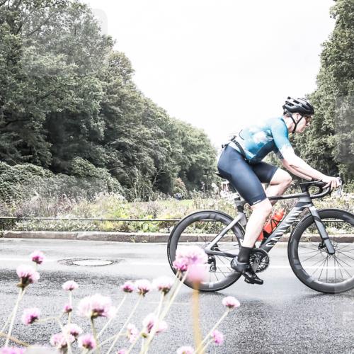 13.09.2026 - Stadtparktriathlon H.Heesch http://msf.ph/oto/10290947 13.09.2026 11:57:35 Radfahren 737, 743, 748, 787, 825, 923, 937, 962, 1060 meine-sportfotos.de