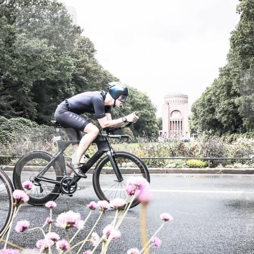 13.09.2026 - Stadtparktriathlon H.Heesch http://msf.ph/oto/10291031 13.09.2026 11:57:59 Radfahren 712, 761, 765, 896 meine-sportfotos.de