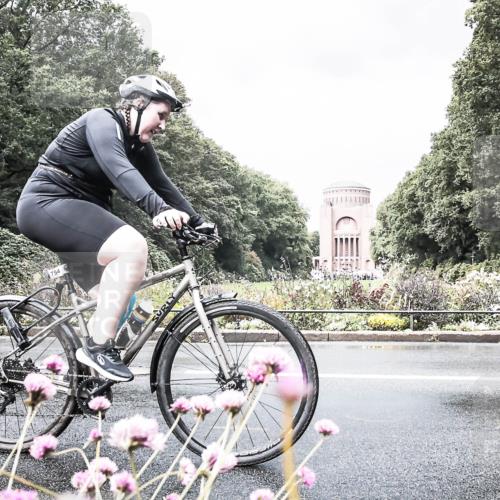 13.09.2026 - Stadtparktriathlon H.Heesch http://msf.ph/oto/10291058 13.09.2026 11:58:04 Radfahren 732, 761, 794 meine-sportfotos.de
