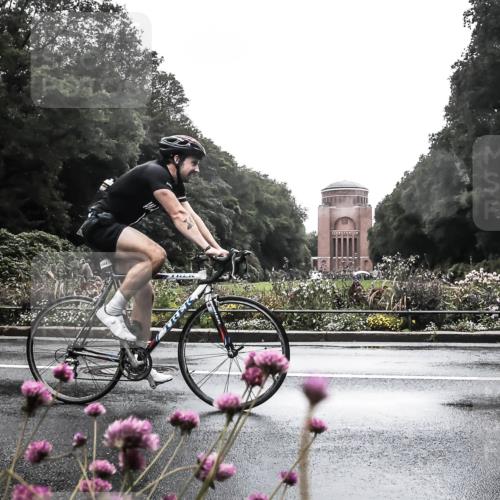 13.09.2026 - Stadtparktriathlon H.Heesch http://msf.ph/oto/10291066 13.09.2026 13:06:16 Radfahren 1129, 1323, 1339, 1369, 1385, 1401 meine-sportfotos.de