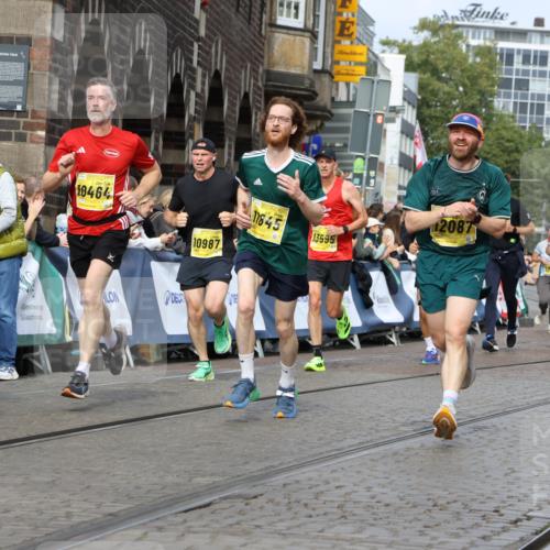 13.09.2026 - 21. swb-Marathon Bremen Strokosch-Dieckow http://msf.ph/oto/10291086 13.09.2026 10:45:51 Ziel 10318, 10352, 10536, 10541, 10583, 11063, 11088, 11209, 11232, 11478, 11749, 11835, 12290, 12355, 12475, 12534, 13532, 13628, 10436, 11956, 12556, 12557, 13529, 13612 meine-sportfotos.de