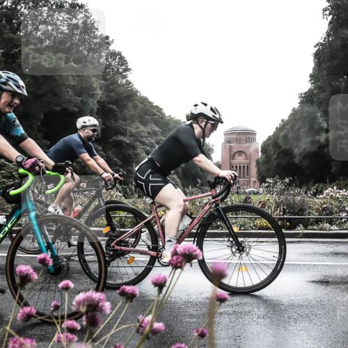 13.09.2026 - Stadtparktriathlon H.Heesch http://msf.ph/oto/10291102 13.09.2026 13:06:21 Radfahren 1083, 1129, 1210, 1343, 1385, 1401 meine-sportfotos.de