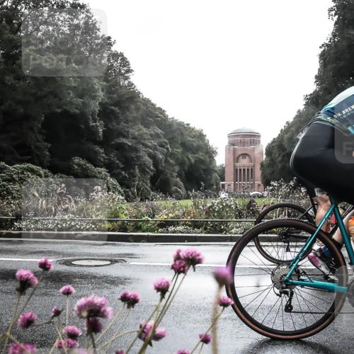 13.09.2026 - Stadtparktriathlon H.Heesch http://msf.ph/oto/10291108 13.09.2026 13:06:21 Radfahren 1083, 1129, 1210, 1343, 1385, 1401 meine-sportfotos.de