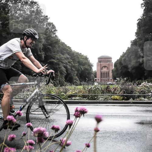 13.09.2026 - Stadtparktriathlon H.Heesch http://msf.ph/oto/10291118 13.09.2026 13:06:41 Radfahren 1312 meine-sportfotos.de