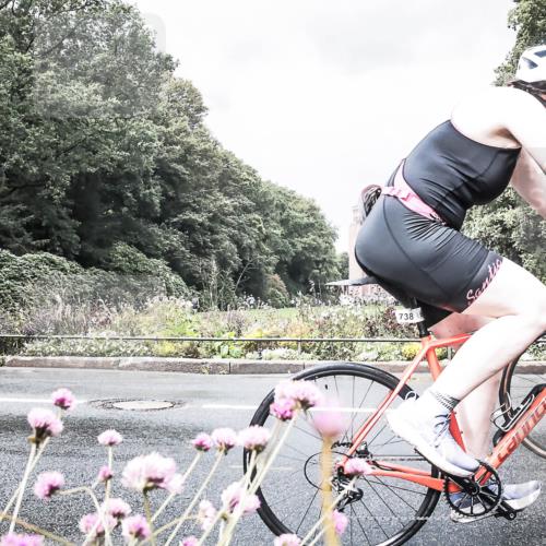 13.09.2026 - Stadtparktriathlon H.Heesch http://msf.ph/oto/10291137 13.09.2026 11:58:20 Radfahren 738, 853, 922, 1049 meine-sportfotos.de
